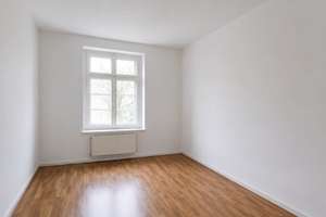 ETW mit 4 Zimmer + ca. 87 qm Berlin-Reinickendorf - Balkon - zur Selbstnutzung oder Kapitalanlage ! – Die vollständige Adresse der Immobilie erhältst du vom Anbieter., 13409 Mitte (Ortsteil), Berlin – Vorschaubild 4