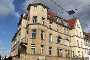 Renovierte, ruhige, lichtdurchflutete 4-Zimmer-Wohnung mit Blick über Stuttgart – Werastraße 109, 70190 Kernerviertel, Stuttgart – Vorschaubild 1