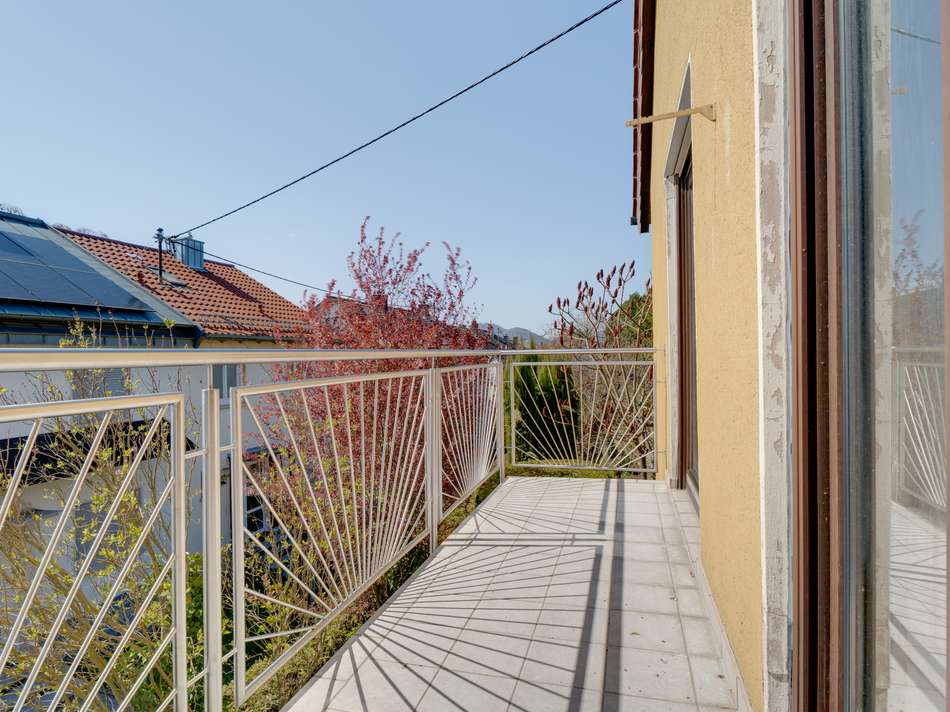 Balkon OG