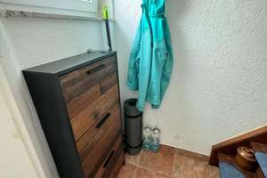 1-Zimmer Dachgeschosswohnung möbliert in Kornwestheim mit Balkon für 1 Person – Pflugfelder Straße 18, 70806 Kornwestheim – Vorschaubild 3