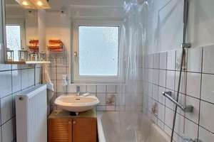Modernisiertes Reihenmittelhaus mit Wärmepumpe in zentraler Lage von Bochum-Weitmar – Die vollständige Adresse der Immobilie erhältst du vom Anbieter., 44795 Weitmar-Mark, Bochum – Vorschaubild 13