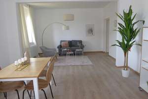 Zwei Generationen - ein Zuhause! Zwei Wohnungen, zwei Garagen, schöner teilbarer Garten – Am Schützenplatz 1, 30926 Seelze – Vorschaubild 8