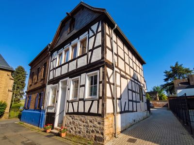 Romantisches, saniertes Fachwerkhaus mit Innenhof & Rheinflair im Herzen von Remagen-Oberwinter