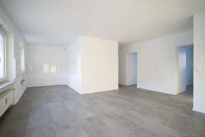 Helle 4,5-Zimmer-Wohnung (kernsaniert) mit Loggia & Top-Grundriss in ruhiger Lage – Letterhausstraße 10, 53123 Duisdorf, Bonn – Vorschaubild 2
