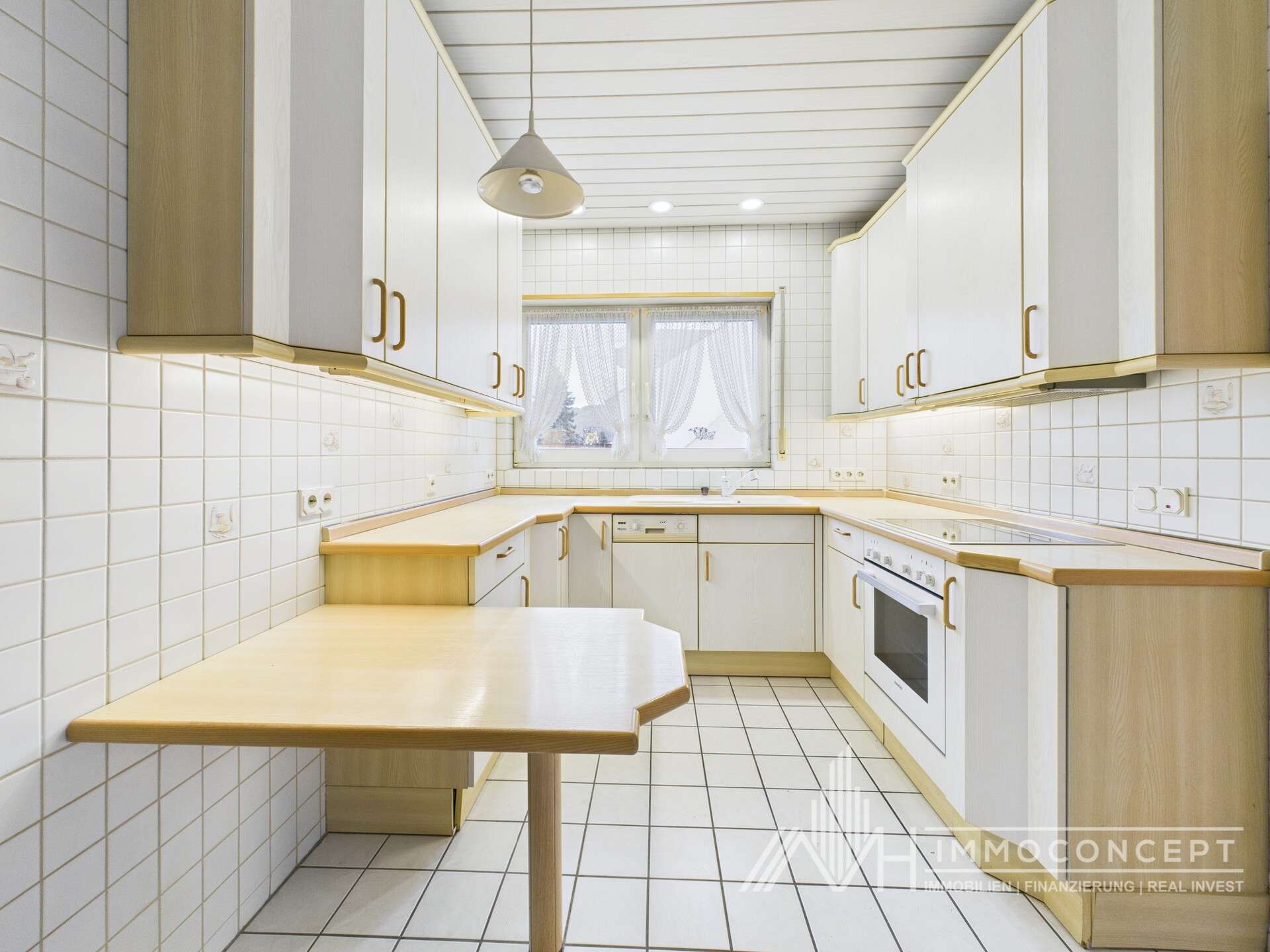 Immobilie in Kröv - Wohn- und Geschäftshaus | Lagerfläche | Ladenlokal | Wohnung modernisiert | 54536 Kröv - Bild 4