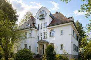 Ein Regensburger Villenjuwel von außergewöhnlicher Schönheit – Die vollständige Adresse der Immobilie erhältst du vom Anbieter., 93049 Westenviertel, Regensburg – Vorschaubild 3