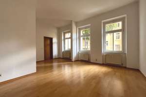 Geräumige 2-Zimmer-Wohnung mit Badewanne und Stuckelement im Wohnzimmer in Eutritzsch von Leipzig – 4129 Eutritzsch, Leipzig – Vorschaubild 2