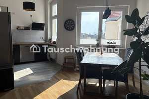 Tauschwohnung: 2 Zimmer Altbau gegen 3 Zimmer