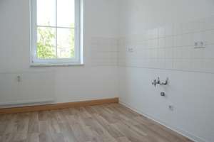 Schöne 3-Raum-Wohnung im beliebten Comeniusgebiet – Erdmannsdorfer Str. 10, 9120 Altchemnitz, Chemnitz – Vorschaubild 2