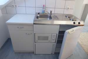 Niedlicher geht´s kaum! - Möblierte 1-Raum mit Balkon in ruhiger Lage – Robert-Blum-Str. 10, 9116 Schönau, Chemnitz – Vorschaubild 5