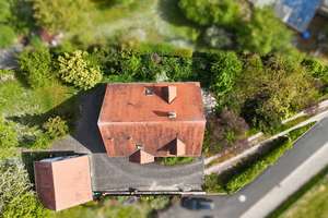 Exklusives Einfamilienhaus mit unverbaubarem Ausblick in begehrter Lage – Die vollständige Adresse der Immobilie erhältst du vom Anbieter., 97318 Kitzingen – Vorschaubild 5