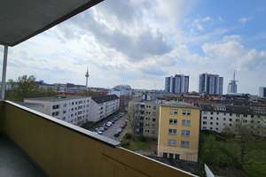 Panoramablick auf die Havenwelten – 3-Zi.-Wohnung im 6. OG, Mitte