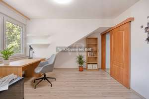 Familienfreude auf drei Ebenen mit sonniger Südwest-Terrasse – Die vollständige Adresse der Immobilie erhältst du vom Anbieter., 53840 Troisdorf – Vorschaubild 9