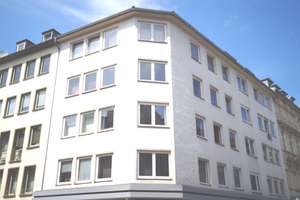 Helle 3-Zimmer-Wohnung WG geeignet