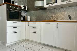 Attraktive Wohnung mit Altbaucharme und Dachterrasse in Derendorf – Die vollständige Adresse der Immobilie erhältst du vom Anbieter., 40476 Derendorf, Düsseldorf – Vorschaubild 2