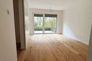 *AQA Zollhafen* // Große 1-Zimmer Wohnung mit Ankleide, Terrasse und Loggia