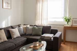 „Perfekt gelegen, perfekt geschnitten – Ihre 3-Zimmer-Wohnung in Nbg! – Die vollständige Adresse der Immobilie erhältst du vom Anbieter., 90461 Gugelstraße, Nürnberg – Vorschaubild 1