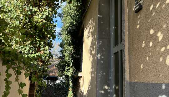 Bild von Langen- großes Mehrfamilienhaus 650 qm Wohnfläche vollvermietet -663 qm Grundstück von Privat !