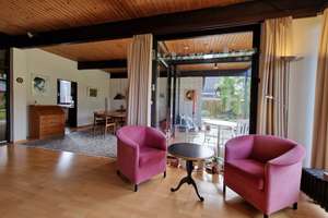 Isernhagen-Altwarmbüchen: Einfamilienhaus mit Garten, Garage und Carport – Die vollständige Adresse der Immobilie erhältst du vom Anbieter., 30916 Isernhagen – Vorschaubild 7