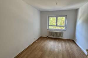 Große 4-Zimmer-Wohnung in Darmstadt-Eberstadt - jetzt frei! – August-Metz-Weg 15, 64297 Eberstadt, Darmstadt – Vorschaubild 5