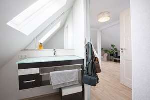 Krefeld-Bockum! Modernisierter Altbautraum mit 60m² Sonnen-Terrasse und Garage in Zoo-Lage! – Die vollständige Adresse der Immobilie erhältst du vom Anbieter., 47800 Bockum, Krefeld – Vorschaubild 21