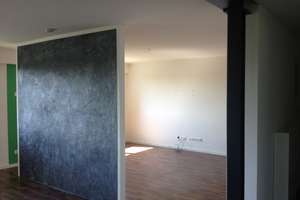Nähe Porsche, exklusive Loft-artige 2-Zi.-EG-Wohnung mit Balkon und EBK in Zuffenhausen – Im Salzweg 78, 70439 Zuffenhausen-Frauensteg, Stuttgart – Vorschaubild 10