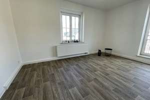 2-Raum-Wohnung im Zentrum mit Balkon – Zerbster Str. 27, 6844 Innerstädtischer Bereich Mitte, Dessau-Roßlau – Vorschaubild 4