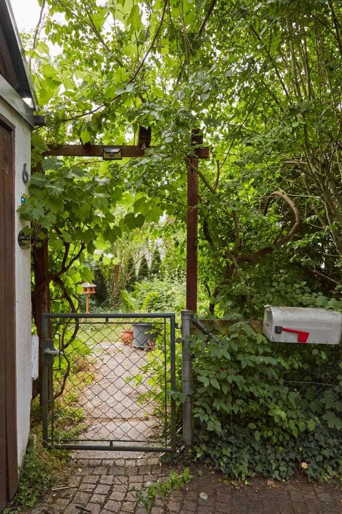 Immobilie in Gröbenzell - Autark leben, Energieeffizienz und Kinderfreundlichkeit ist hier großgeschrieben - Bild 4