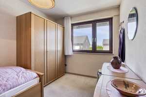Liebevoll gepflegtes Einfamilienhaus mit Garten und Garage in Maxiparknähe! – Hamm – Vorschaubild 16