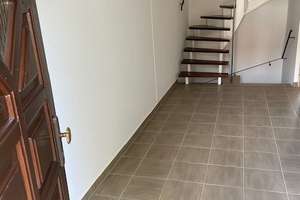 Reihenmittelhaus mit Potenzial – solide und mit Gestaltungsspielraum – Die vollständige Adresse der Immobilie erhältst du vom Anbieter., 91058 Eltersdorf, Erlangen – Vorschaubild 2