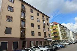 Frisch renovierte 2-Zimmer Wohnung in einem gepflegten Mehrfamilienhaus