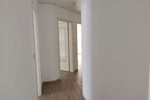 NACHMIETER FÜR SOFORT GESUCHT: Dachgeschosswohnung mit 2 Balkonen in Meschede – An den Baumgärten 8, 59872 Meschede – Vorschaubild 2