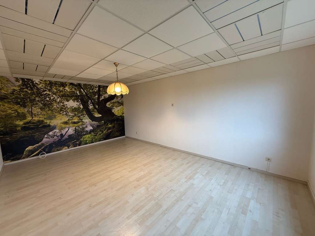 Immobilie in Lebach - Freihstehendes Einfamilienhaus in guter Lage von Lebach-Eidenborn - Bild 2