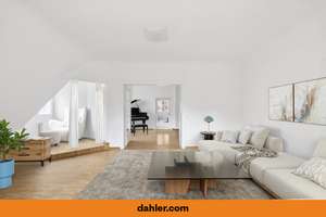 Exklusives Dachgeschossjuwel mit zwei Balkone in herrschaftlicher Villa