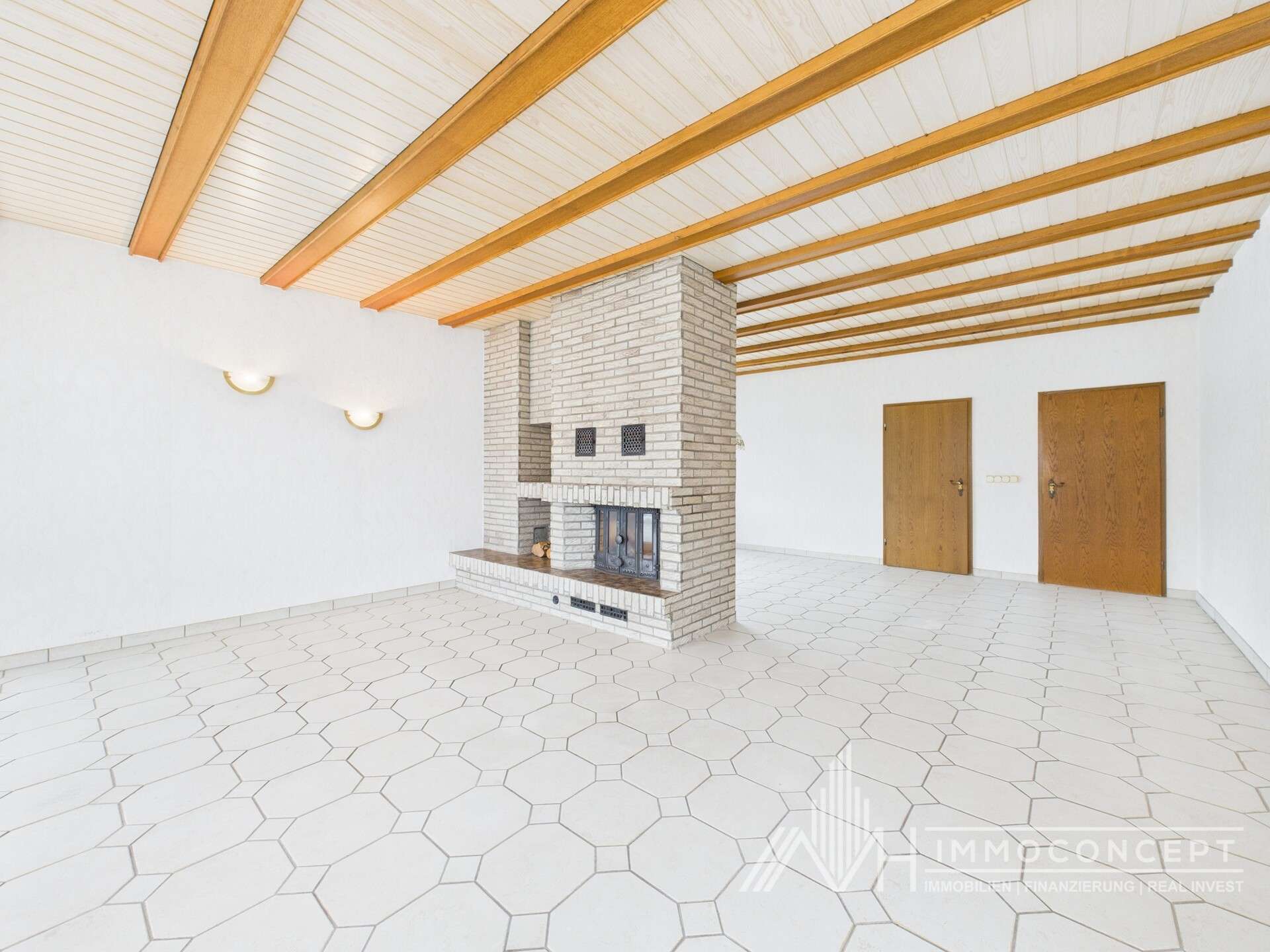 Immobilie in Kröv - Wohn- und Geschäftshaus | Lagerfläche | Ladenlokal | Wohnung modernisiert | 54536 Kröv - Bild 3