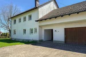 ehemaliges landwirtschaftliches Anwesen - Charmantes Wohnhaus mit Nebengebäude – Die vollständige Adresse der Immobilie erhältst du vom Anbieter., 89407 Dillingen an der Donau – Vorschaubild 3