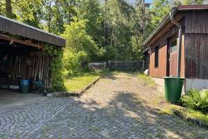 kleines Haus mit sonnigen Garten, Garage , 2 Carports, Werkstatt und Waldstück – Wölfiser Str. 40, 99885 Luisenthal – Vorschaubild 17