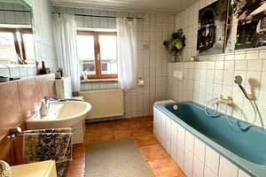 Charmanter Wohnhof mit idealen Möglichkeiten für Pferdeliebhaber – Die vollständige Adresse der Immobilie erhältst du vom Anbieter., 84568 Pleiskirchen – Vorschaubild 11