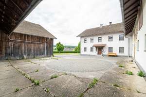 Charmantes Bauernhaus mit vielfältigen Nutzungsmöglichkeiten – Die vollständige Adresse der Immobilie erhältst du vom Anbieter., 93437 Furth im Wald – Vorschaubild 10