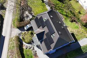 Für Familien & Investoren // Haus mit 9 Zi und großem Grundstück und zusätzlichem Baupotenzial – Die vollständige Adresse der Immobilie erhältst du vom Anbieter., 42929 Wermelskirchen – Vorschaubild 2