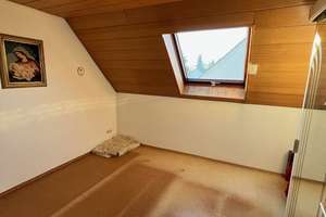 Gepflegtes Doppelhaus mit 5 Zimmern in Senden von Privat – Die vollständige Adresse der Immobilie erhältst du vom Anbieter., 89250 Senden – Vorschaubild 8