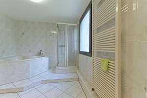 Lichtdurchflutete 4-Zimmerwohnung in OB-Sterkrade/Alsfeld - Energetischer Top-Zustand! – 46149 Alsfeld, Oberhausen – Vorschaubild 13