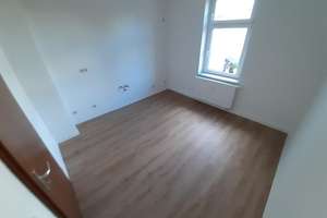 Wohnen ohne Aua fürs Konto. Mietpreis gesenkt. / Living without hurting your wallet. Reduced rent. – Frankenberger Straße 208, 9131 Ebersdorf, Chemnitz – Vorschaubild 12