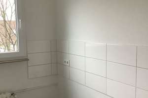 Schöne 3-Zimmerwohnung mit Vinylboden und Wannenbad im Dachgeschoss – Ungelsheimer Str. 4C, 47259 Hüttenheim, Duisburg – Vorschaubild 5