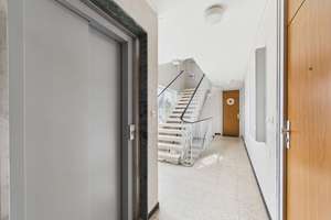 Charmante Eigentumswohnung in Regensburg Reinhausen – 93057 Reinhausen, Regensburg – Vorschaubild 2