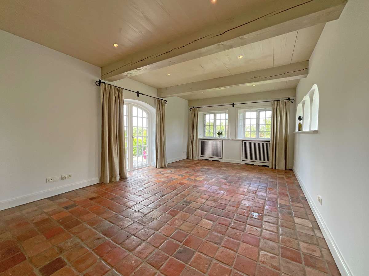 Immobilie in Risum-Lindholm - Stilvolles Reetdachhaus mit einzigartigem Charme und traumhaftem Weitblick - Bild 6