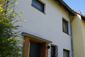 Großzügiges Reihenmittelhaus mit Potenzial in Braunschweig OT Broitzem – Die vollständige Adresse der Immobilie erhältst du vom Anbieter., 38122 Broitzem, Braunschweig – Vorschaubild 2