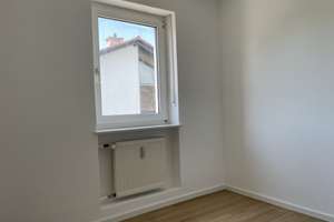Gänzlich sanierte, helle, clever geplante  1,5 Zi-Whg. mit Balkon in bester Lage-Untermenzing-Frei ! – Die vollständige Adresse der Immobilie erhältst du vom Anbieter., 80997 Allach, München – Vorschaubild 9