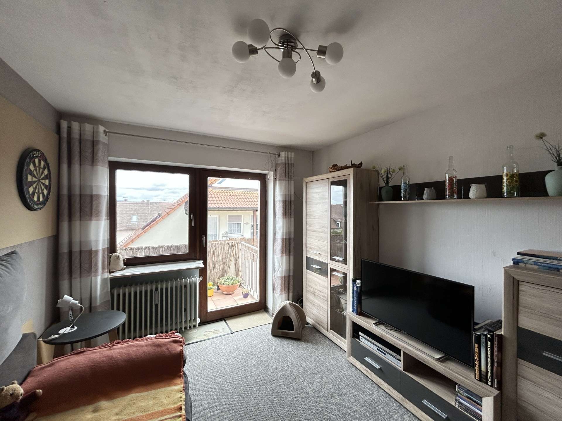 Immobilie in Möhrendorf - Gepflegtes Dreifamilienhaus in Ortslage - Bild 6