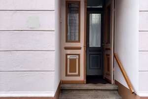 Mehrfamilienhaus Lübeck-Altstadt: Sanierungs-Juwel am Katharineum – WPB-Förderung & 4 WE möglich! – Die vollständige Adresse der Immobilie erhältst du vom Anbieter., 23552 Innenstadt, Lübeck – Vorschaubild 2
